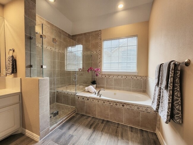 Building Photo - 4121 Juliard Dr