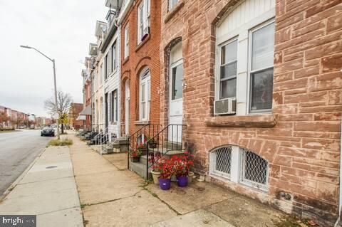 Building Photo - 625 N Fulton Ave