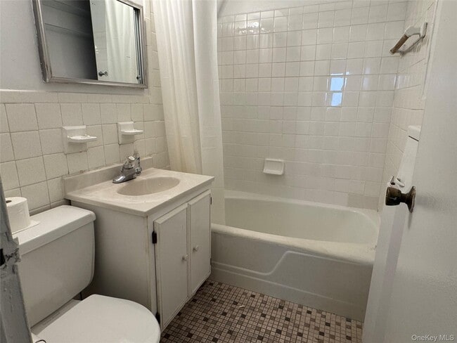 Building Photo - 10740 70th Rd