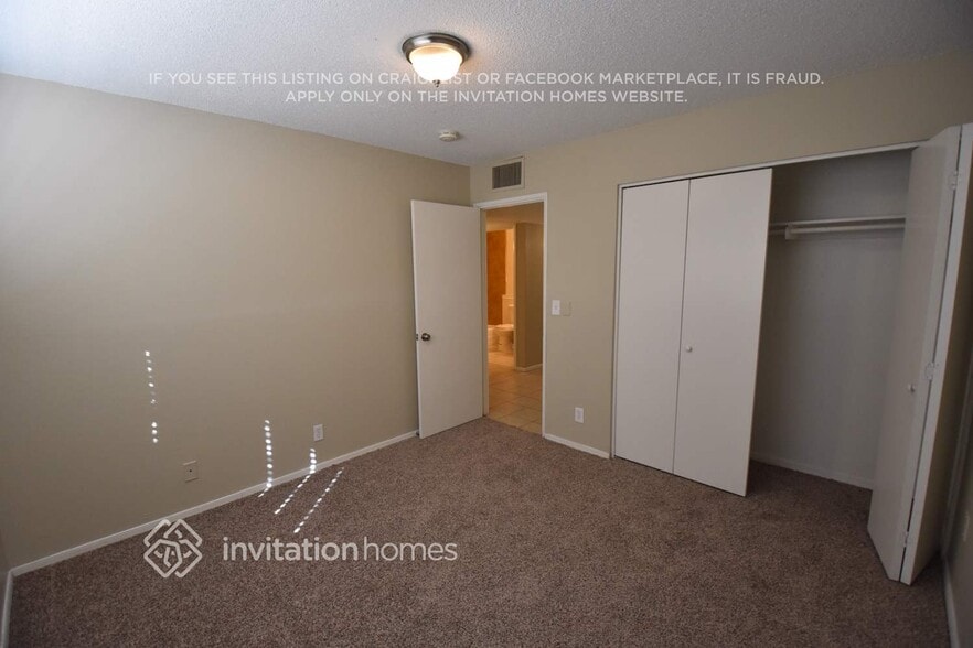 Building Photo - 1754 W 2nd St