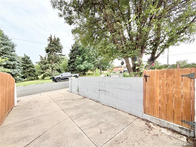 Building Photo - 1285 W Gill Pl