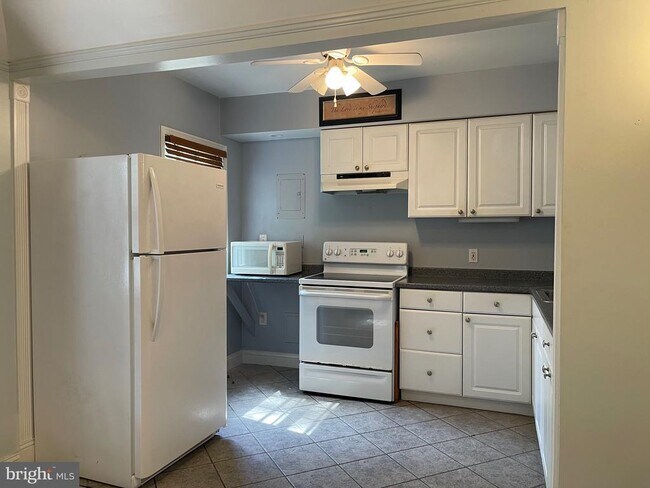 Primary Photo - 158 Bifrost Way