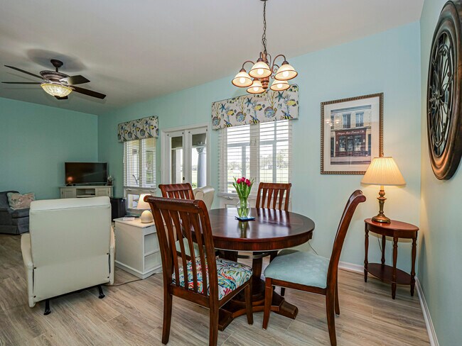 Building Photo - 5075 Harmony Cir