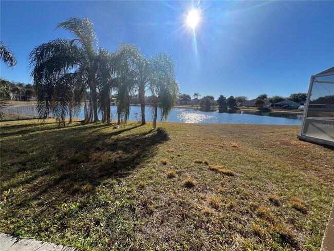 Building Photo - 617 Lake Biscayne Way