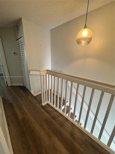 Building Photo - 14059 SW 120th Ct