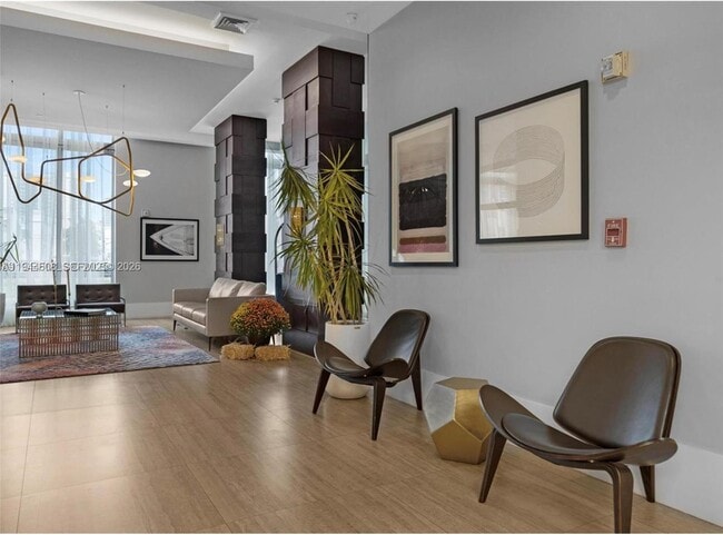 Building Photo - 140 S Dixie Hwy