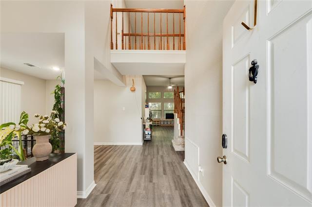 Building Photo - 502 Alameda Ave