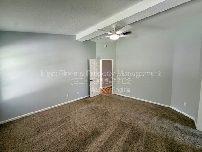 Building Photo - 4509 Deep River Way E