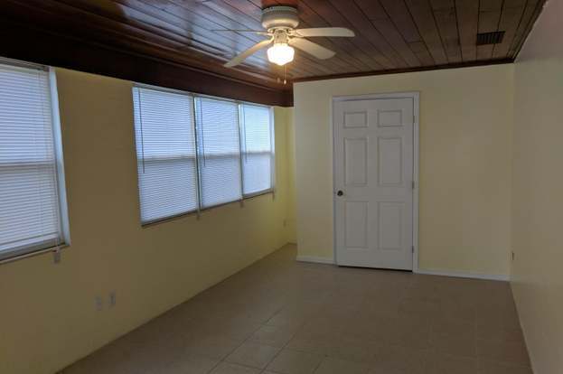 Building Photo - 53 River Dr