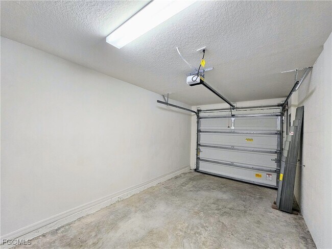 Building Photo - 15001 Caspian Tern Ct
