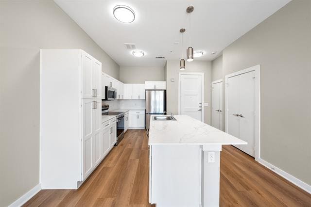 Building Photo - 3522 Main St