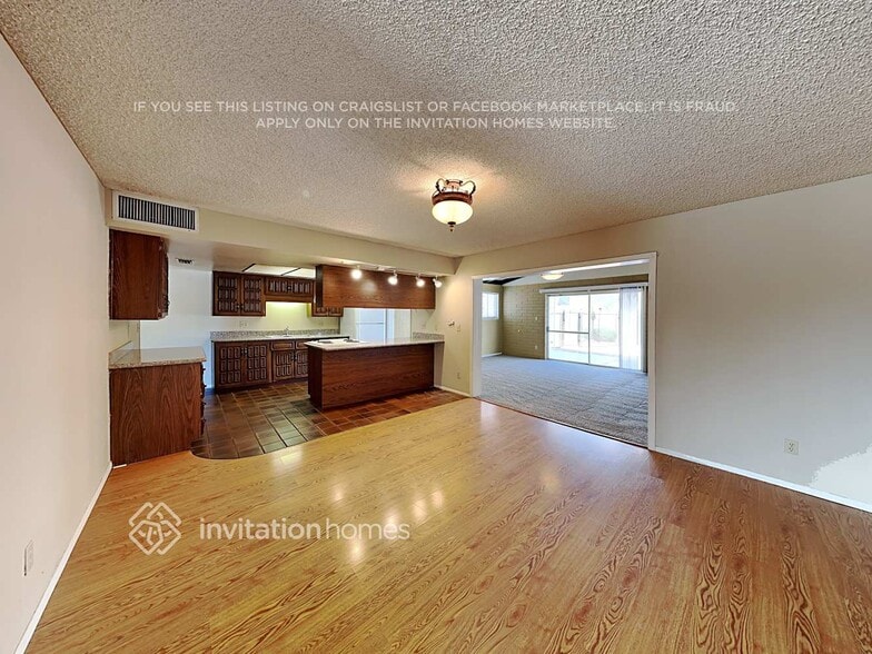 Building Photo - 4532 W Cavalier Dr