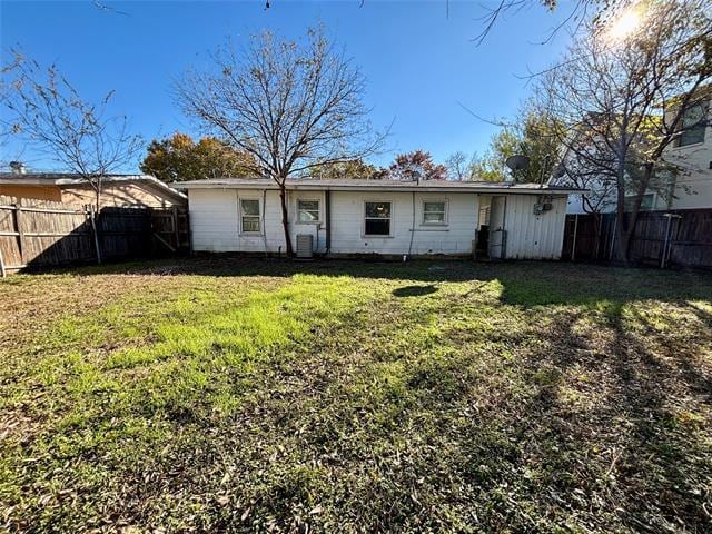 Building Photo - 5856 Trigg Dr