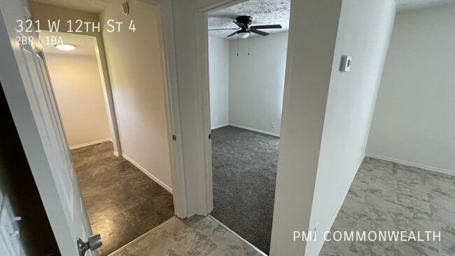 Building Photo - 2 Bed / 1 Bath Apartment (Available 4/10/25)