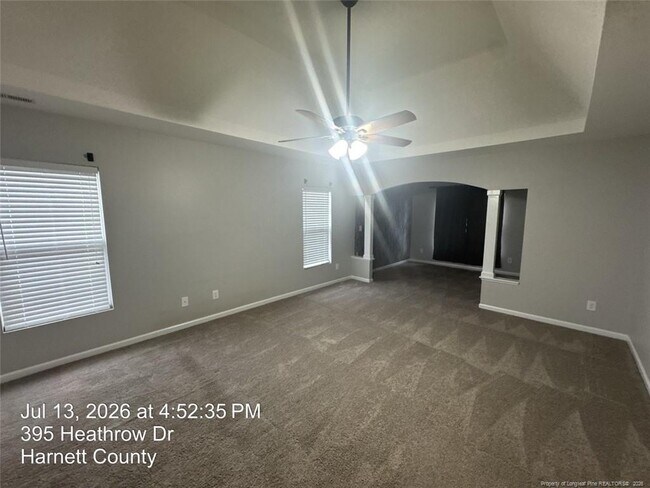 Building Photo - 395 Heathrow Dr