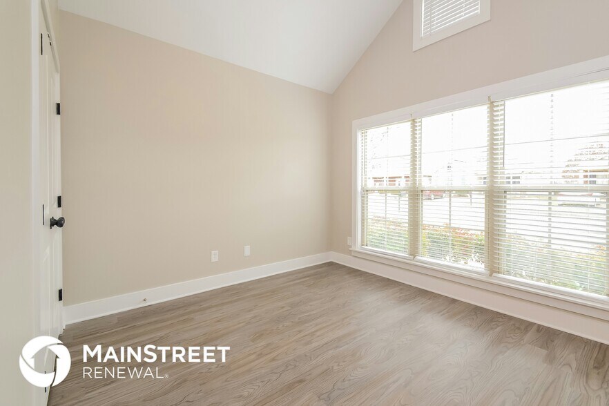 Building Photo - 156 Moss Stone Ln