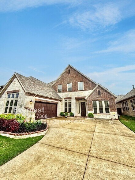 Primary Photo - 914 Devonshire Dr
