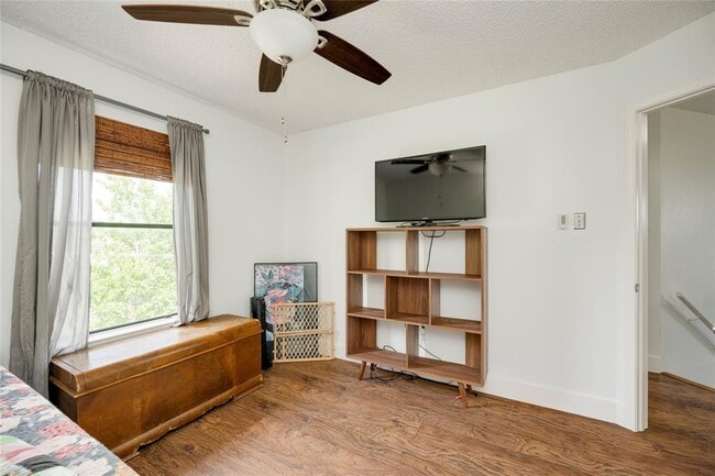 Building Photo - 1211 Gingerlily Cove