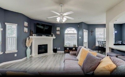 Building Photo - 6439 W Linpar Ct