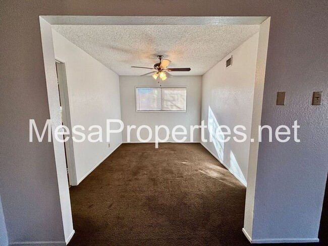 Building Photo - 14216 Brentwood Dr