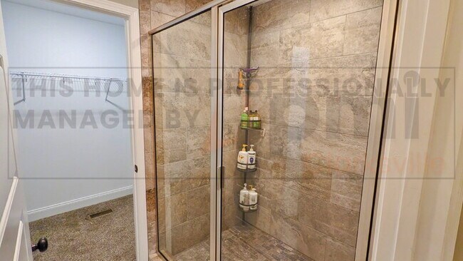 Building Photo - 890 Wild Elm Ct