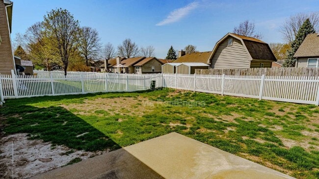 Building Photo - 4110 Ivanhoe St