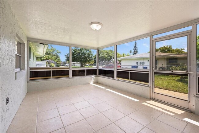Building Photo - 7751 Cherrytree Ln