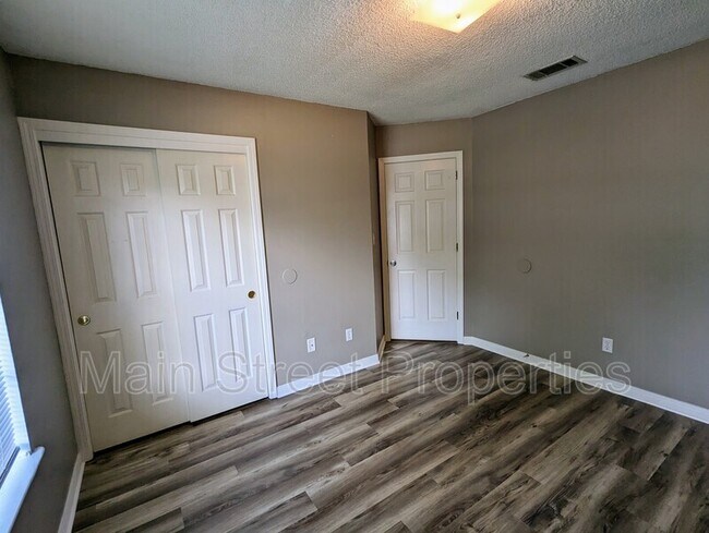 Building Photo - 3441 Jubilee Dr