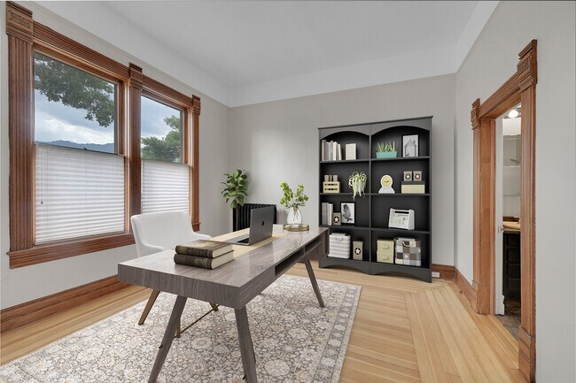 Building Photo - 1824 W Colorado Ave