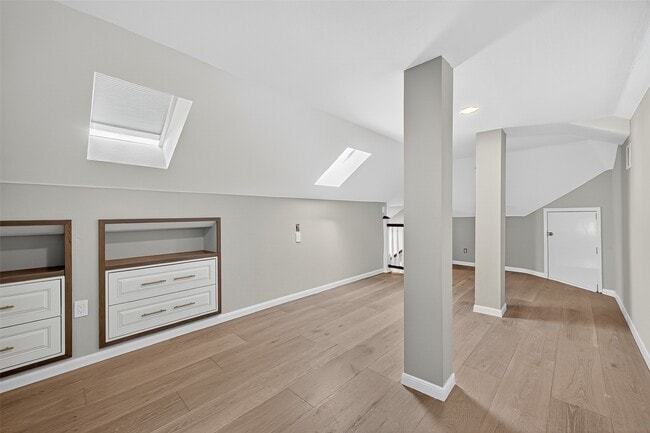 Building Photo - 1106 Parkhaven Ln