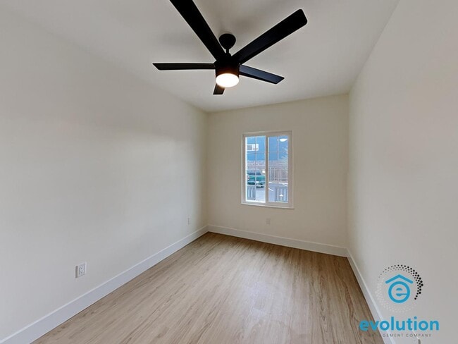 Building Photo - 3831-3835 3rd Avenue - 3835 3rd Ave Apt 1