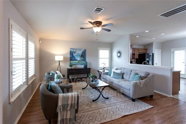 Building Photo - 1612 Corn Hill Ln