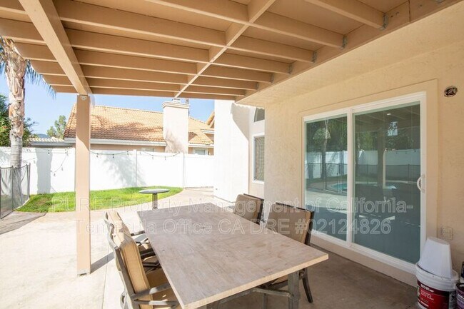 Building Photo - 30345 Pechanga Dr