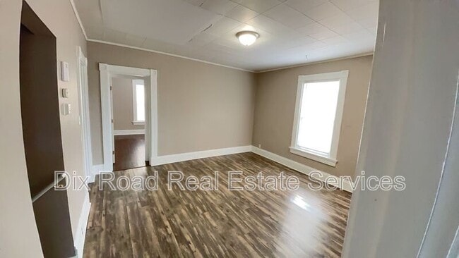 Building Photo - 333 Arlington Ave