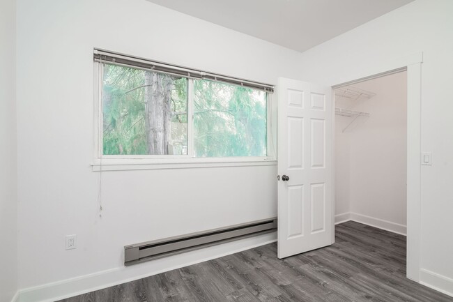 Building Photo - Modern Comfort Meets Classic Charm in This...