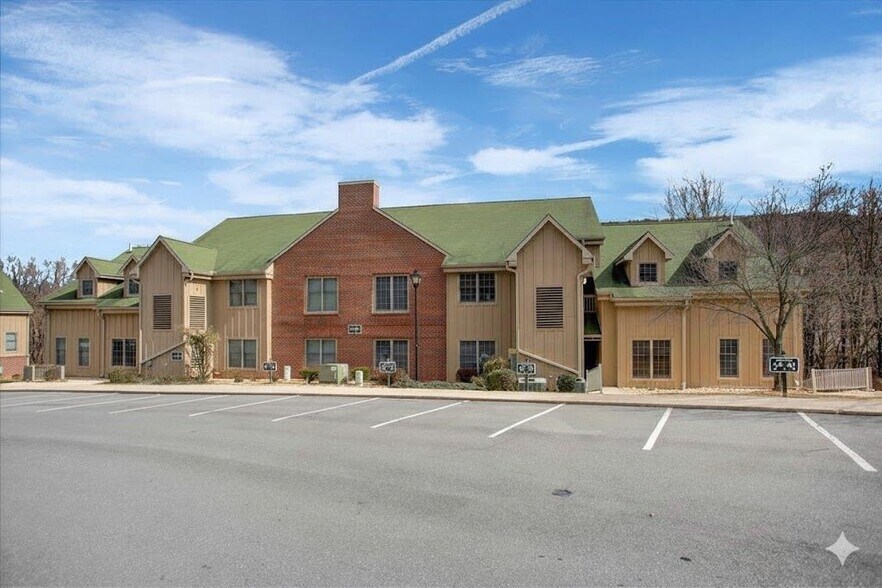 Building Photo - 14200 Northern Lights Drive