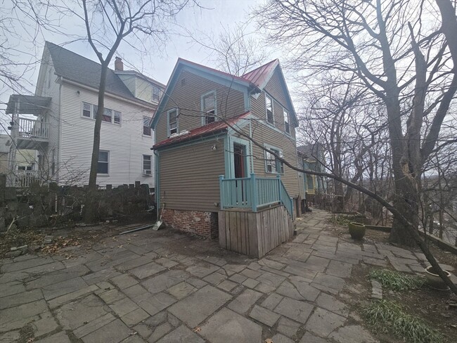 Building Photo - 21 Mountain Ave