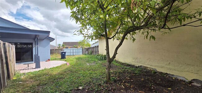 Building Photo - 15238 SW 58th Terrace