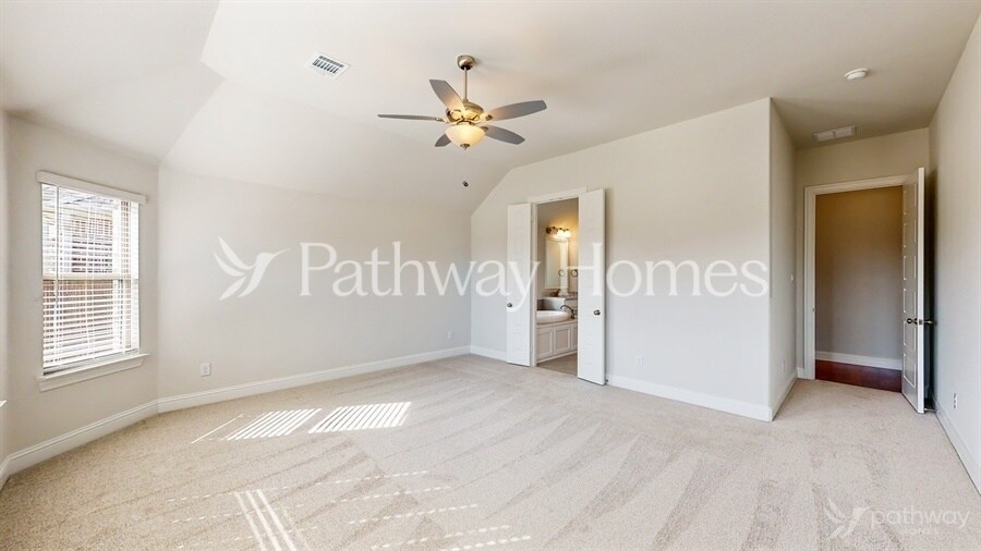 Building Photo - 217 Brazos Dr