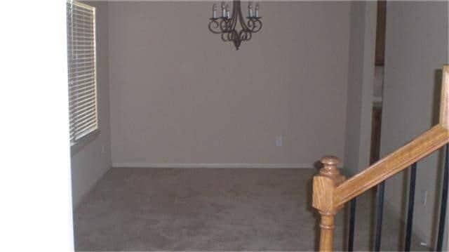 Building Photo - 3230 Raintree Village Dr