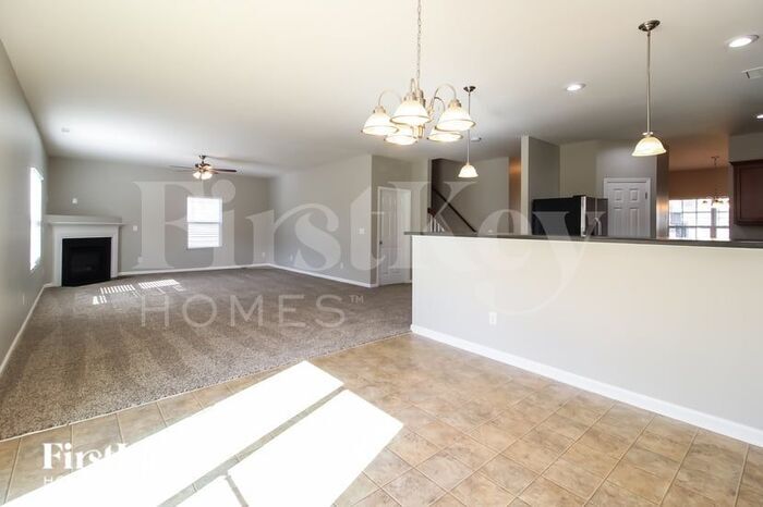Building Photo - 1107 Torrey Pines Ct