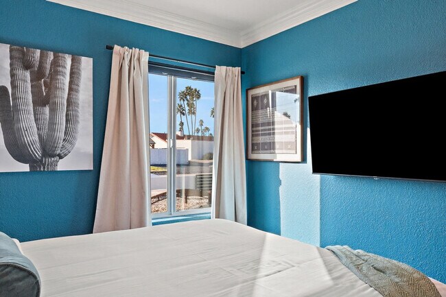 Building Photo - 12201 N 58th Way