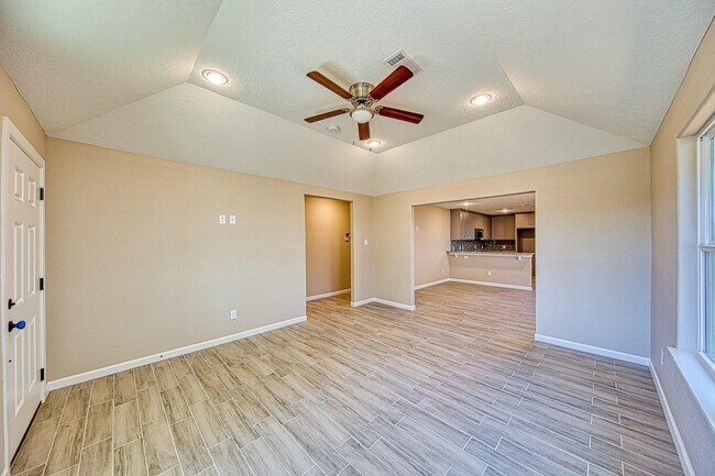 Building Photo - 3526 Brook Shadow Dr