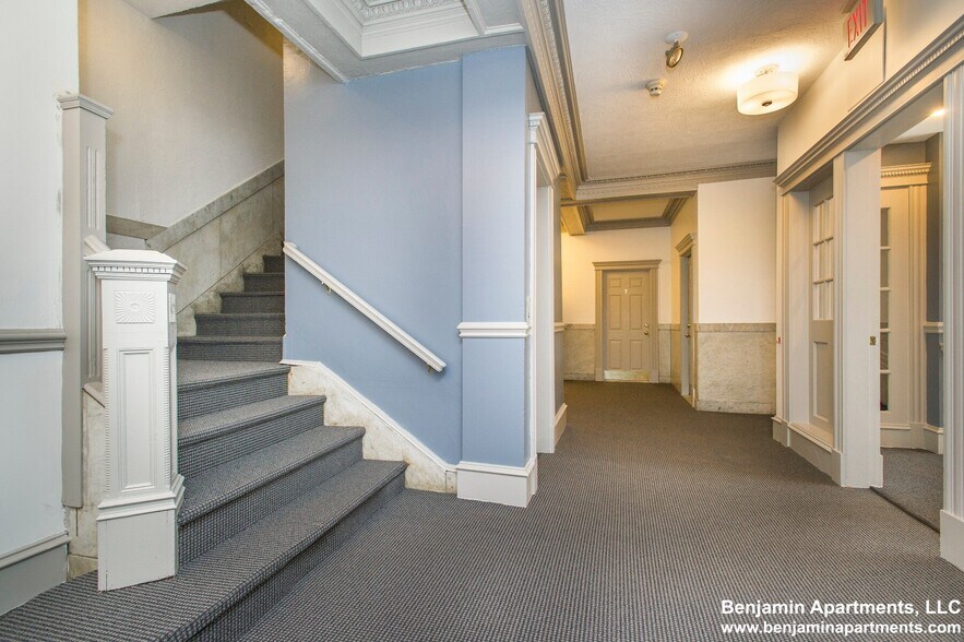Building Photo - 1304 Commonwealth Ave
