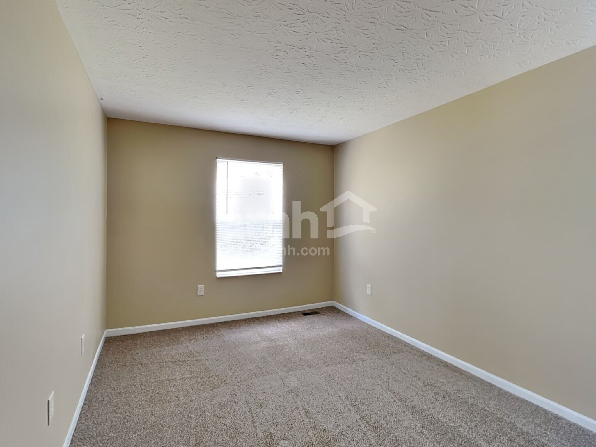 Building Photo - 6083 Weber Oaks Dr