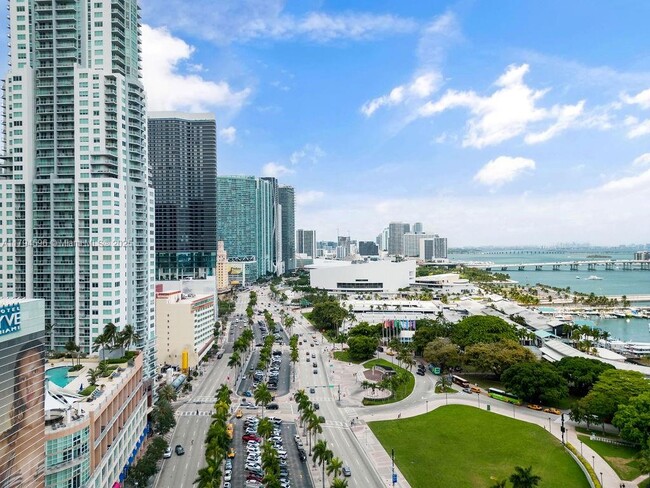 Building Photo - 244 Biscayne Blvd