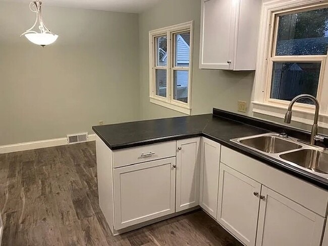 Building Photo - Click the “Apply Now” button or email wapmrentals@gmail.com for a prompt response.