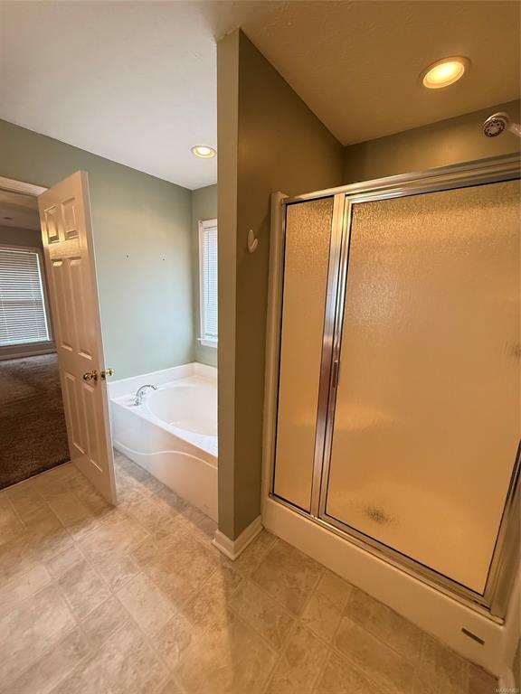 Building Photo - 406 James Ct