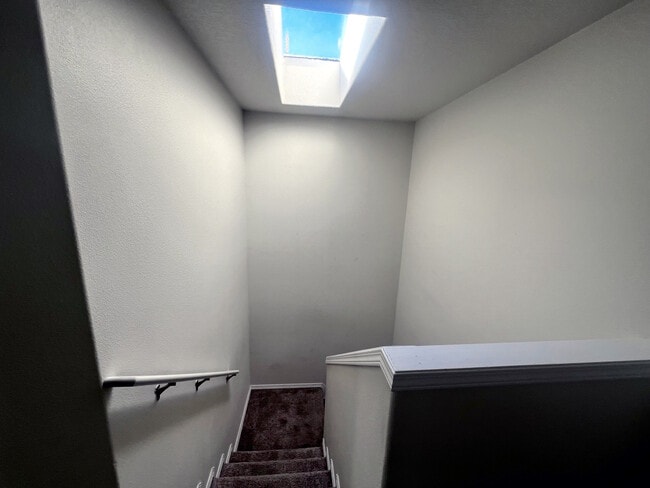 Building Photo - 1131 2nd St NW