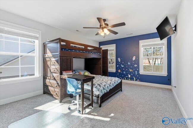 Building Photo - 212 Somerdale Ln